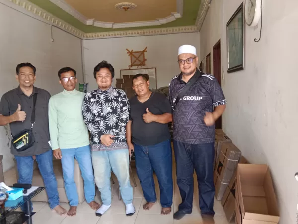 With Mr. Jamaluddin Maydeen From Malaysia
